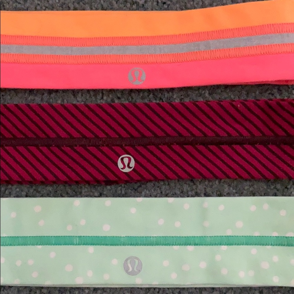 ***SOLD*** Lululemon Headbands 3 pack - Picture 3 of 3